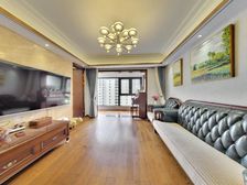 25楼左右,全天采光,看南商夜景、九曲河、院士公园