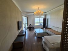 滨江海晨苑3室2厅1卫南朝向230.0万元/套出售