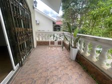 星光大道 双地铁口 玫瑰园 独栋带私家花园别墅 证件齐全