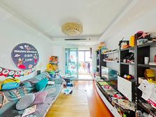 高区 B5户型 带车位 位置安静 诚心卖