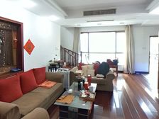 白云山庄别墅5室2厅4卫南朝向1020.0万元/套出售