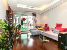 低价出售,位置好,随时看房O 满五年