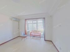 龙潭公园一墙之隔 低楼层双卫三居 楼位置好