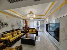 全中庭中式装修叠上别墅,带屋顶花园,拧包入住