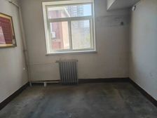 建华南路42号保运嘉苑十七中中间楼层