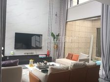 南昌红谷滩 万达广场旁 绿地中央公园 精装别墅 捡 漏