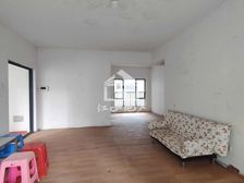 江南华府 3房2厅70万