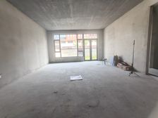 富亭街学区 中房红艺墅叠拼别墅 带院带电梯 交车位 另有多套