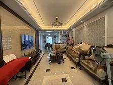 世茂滨江府3室2厅2卫南朝向319.0万元/套出售