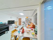 双南全明电梯两房,中间楼层 业主诚心出售 看房方便