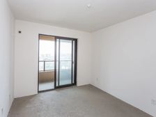 地铁口 中间楼层 18楼 月馨苑 2室2厅 毛坯