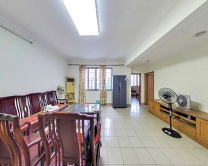价格又下调 诚意出售 汇富花园 3 房 96.555 方