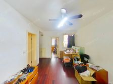 小区中间位置, 近西郊百联,美丽家园 方便停车