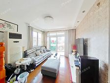 品质小区 稀有户型,送阁楼可做储藏间,房东诚心卖 价可谈!!