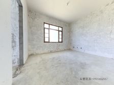 国宾一号大独栋 临水系 花园很大 纯毛坯