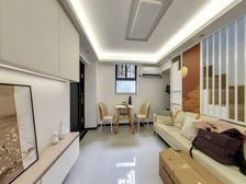 拥翠小区 3 房 30.39 方