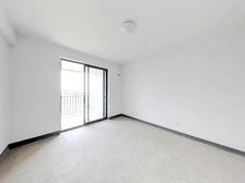 海外一表北区位置楼层好 全天采光 全新白胚 看房有钥匙