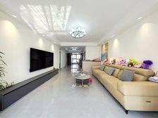 荷美名邸 洋房99成新装修,领包入住,采光好,通透