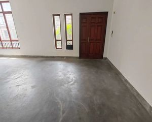 维拉小镇碧园5室1厅1卫南朝向580.0万元/套出售