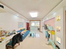 中间楼层,两房改三房,全明户型,满五V1,看房随时