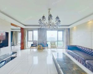 广渠金茂府,科技住宅区,南北三居室,私家会所,高端享受。