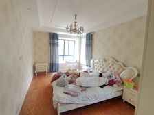 东湖碧水湾(别墅) 5房+ .0 南北通透,降价房