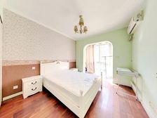 急售:近姑苏万达4/8号线 繁花旁有30平大车库精装三房