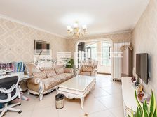 3室1厅中海城香克林