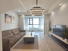 北滨路 恒大御龙天峰三房348万