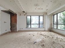 中河街道 纯白坯靠河 环境好大花园