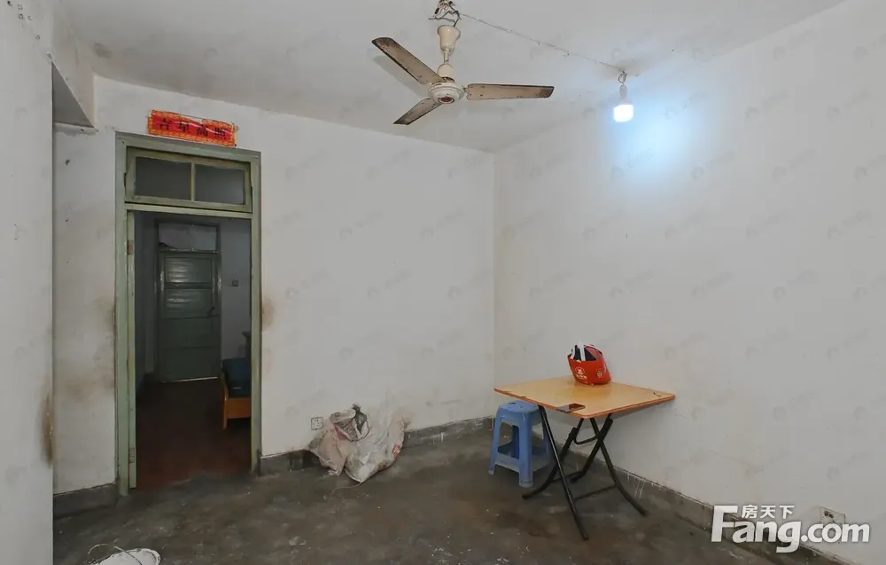 红旗新村 3室1厅 南北