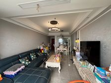 保真真实在售!绿地新都会 二房 80万