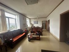 正南第四地质队西乡塘基地3室2厅精装修