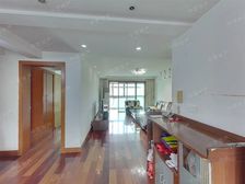 近地铁,南北通三房,满五年,看房方便