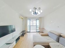 业主诚意卖,位置好。房子满五年 ,税费少,带阁楼