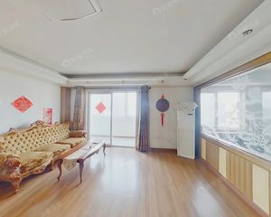 建研院电梯房三室一厅