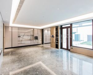 合院别墅 有钥匙 位置不错 可谈价格 双车位 龙湖云河玉陛
