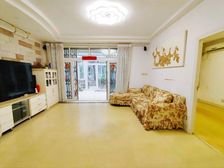 星湾中学 叠加一楼带花园 新加二期 中间位置 看房有钥匙