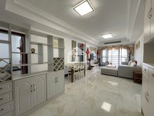 几乎全新!宝能城市精装4房急售!全屋风管中央空调!