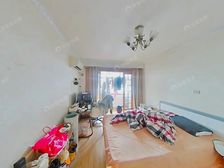 7号线新村路站200米 南北通两房一厅 小区车位充足 宜居住