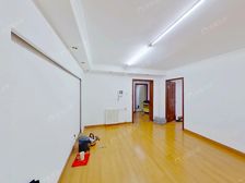 金融街·金宸公寓 房龄新 车位充足 高楼层