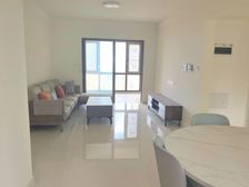 鲁能海蓝福源东二西区 电梯房 满五 次新房 中间好楼层