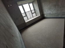 朵力池上春天3室2厅2卫南北朝向49.8万元/套出售