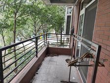 桃园丽庭3室2厅2卫南朝向27.5万元/套出售