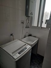 朵力7号1室1厅1卫南朝向23.0万元/套出售