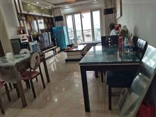 东方水岸3室2厅2卫南朝向35.0万元/套出售