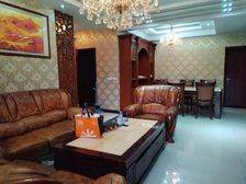 圣天湖东岸4室2厅2卫南朝向80.0万元/套出售