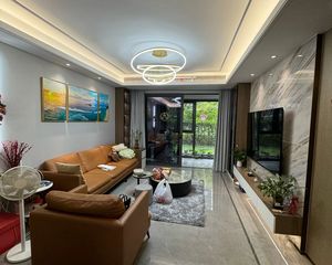 云堇台3室2厅2卫南朝向300.0万元/套出售
