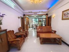 华建园 3房2厅56万