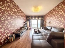 紧临观音桥 视野开阔无遮挡 采光好龙湖 两房带阳台